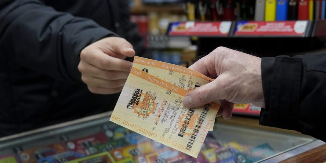 Mega-Millions-winning-ticket-for-122-billion-sold-in-California.jpg
