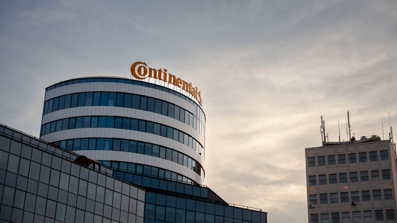 A photo of a Continental office building in the sun.