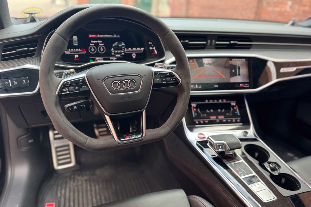 2022 Audi RS7