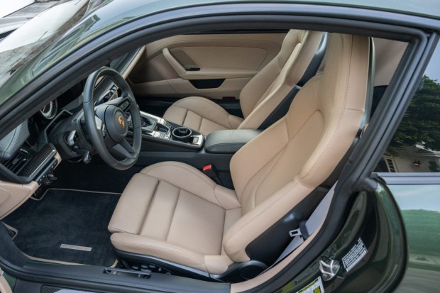 Oak Green Metallic 2022 Porsche 911 GT3 Touring 6-Speed