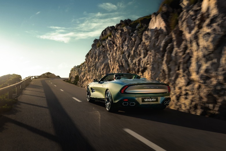 2026 Aston Martin Vanquish Volante