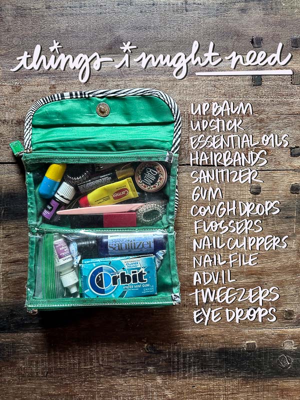 Baseball Mom Bag Essentials- Tracy Benjamin of Shutterbean.com shares what she carries with her to baseball tournments & games.