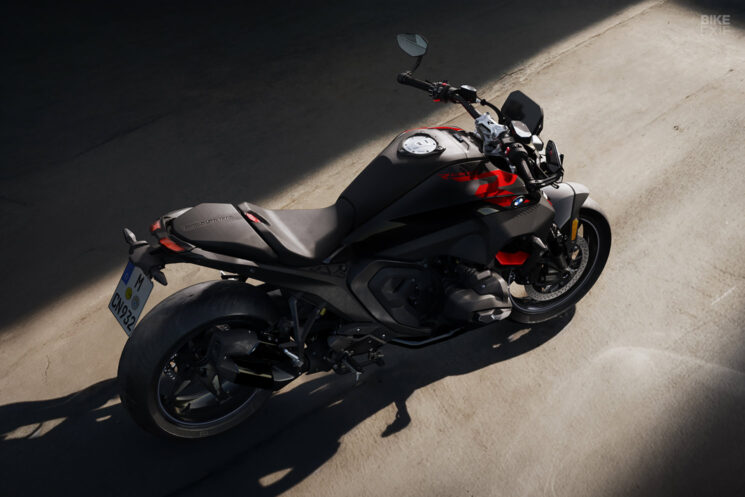 2025 BMW R 1300 R boxer-powered roadster