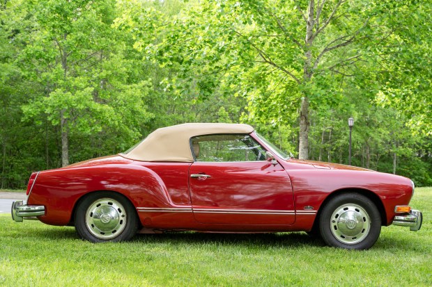 No Reserve: 1972 Volkswagen Karmann Ghia Convertible