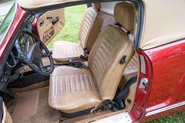 No Reserve: 1972 Volkswagen Karmann Ghia Convertible