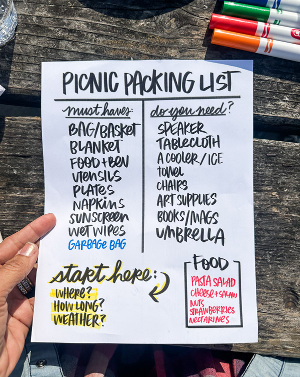 From blankets to beverages, this all-in-one picnic packing checklist from Shutterbean helps you prep the perfect outdoor meal. Save this guide for easy picnic planning all season long.