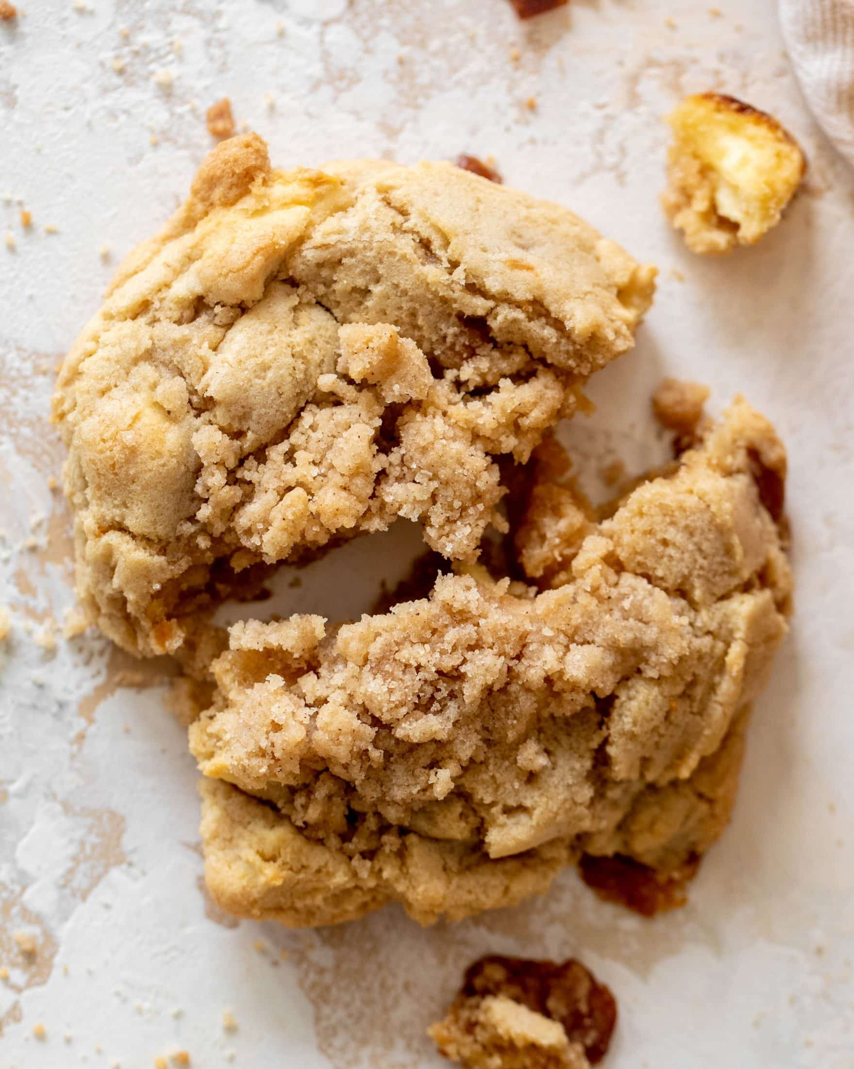 caramel apple crumble cookies