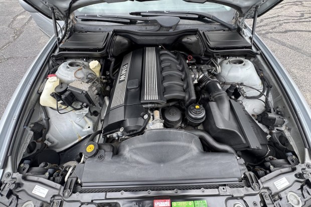 No Reserve: RHD 1997 BMW 528i