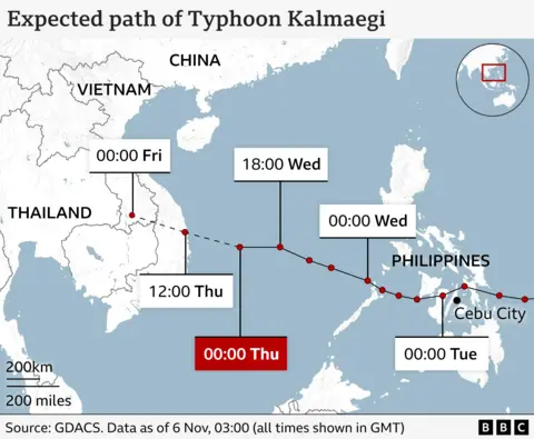 A map showing the expected path of Typhoon Kalmaegi