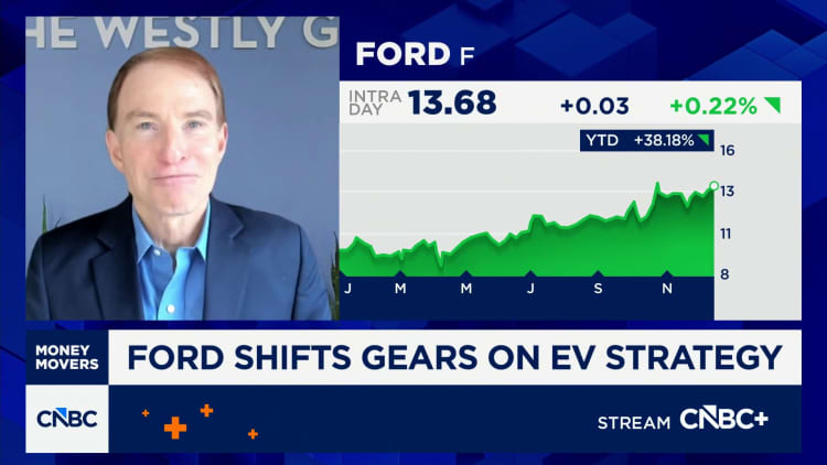 Ford’s EV pivot is a ‘head scratcher,’ says former Tesla board member Steve Westly